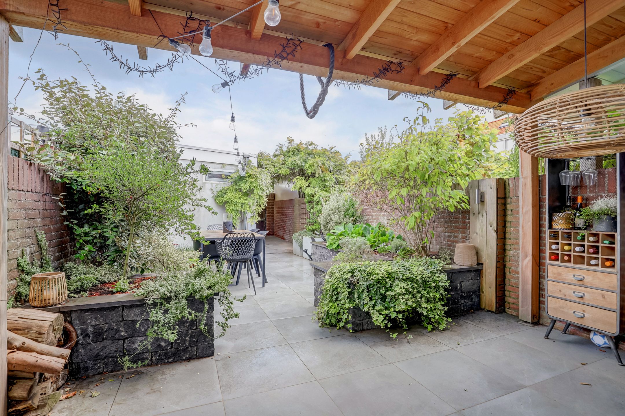 Foto 30 van Schoolstraat 8