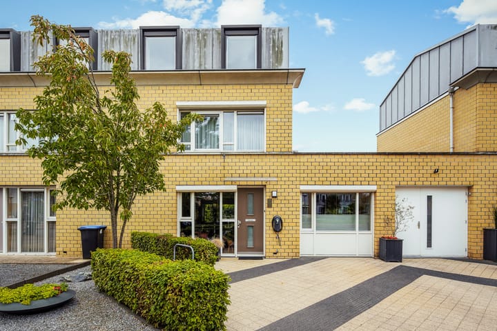 Foto 72 van Sartrelaan 5