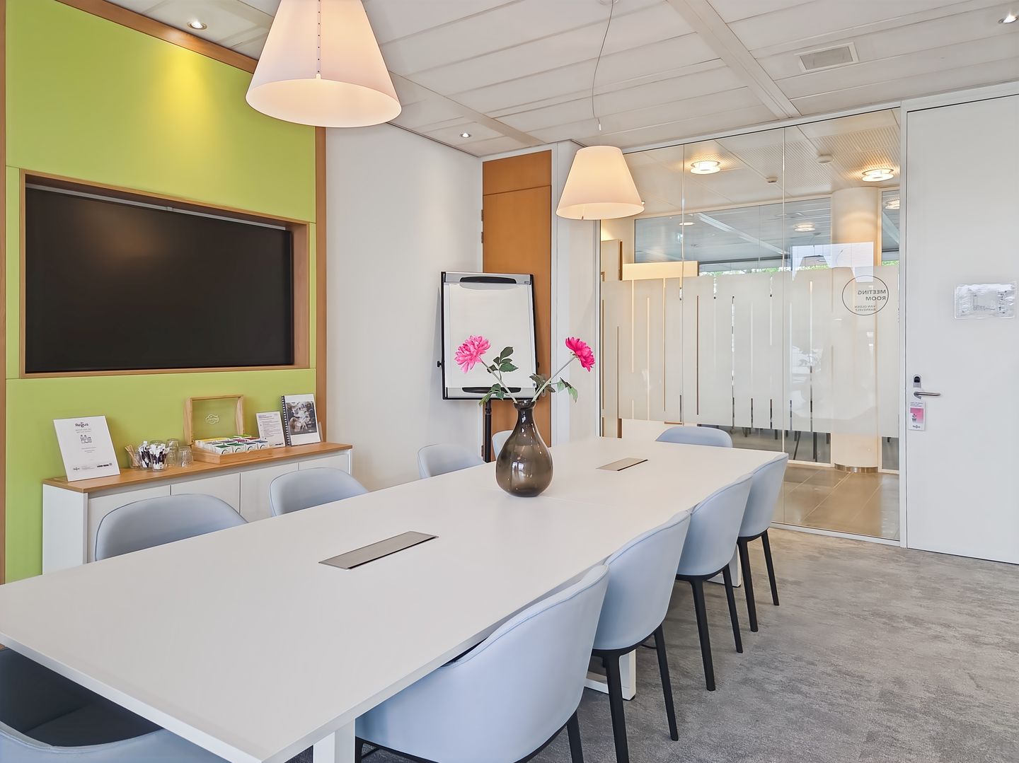 View photo 3 of Databankweg 26