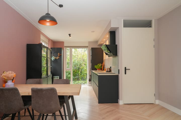 Photo 10 of Dugganstraat 6