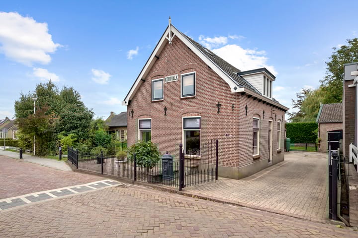 Foto 2 van Secr. Janssenstraat 2