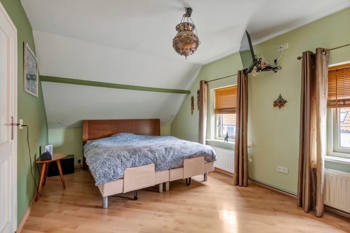 Foto 35 van Secr. Janssenstraat 2