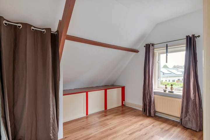 Foto 39 van Secr. Janssenstraat 2