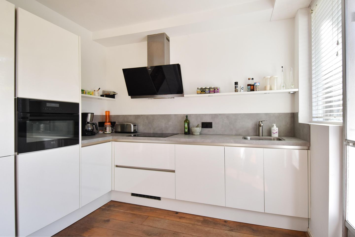 Foto 4 van van Naeldwijcklaan 34