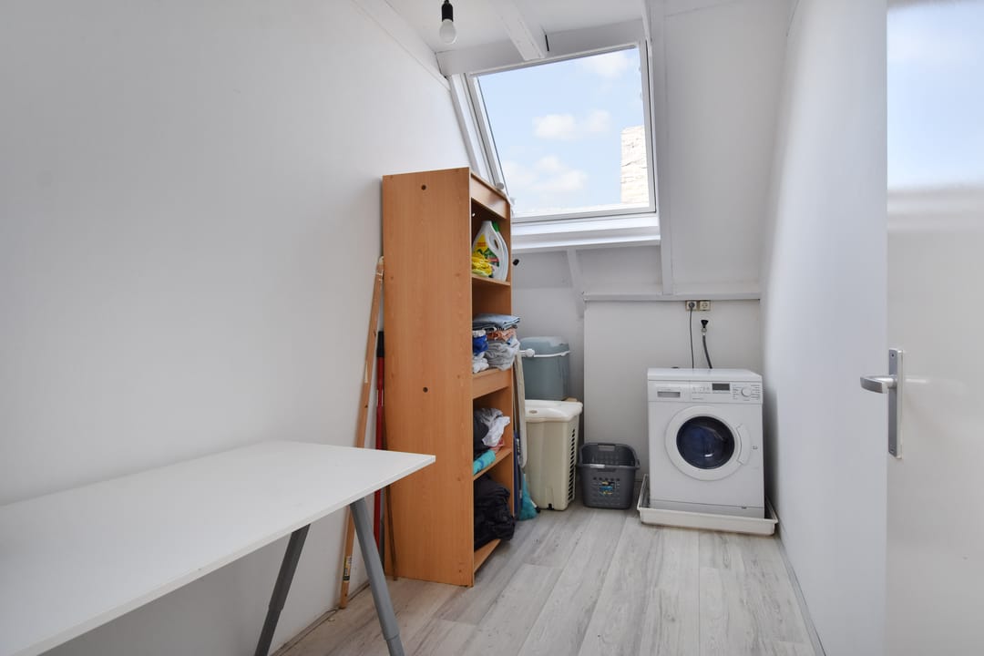 Foto 43 van van Naeldwijcklaan 34