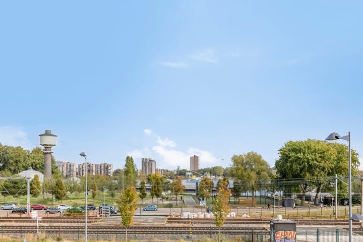 Foto 33 van Rosestraat 1297