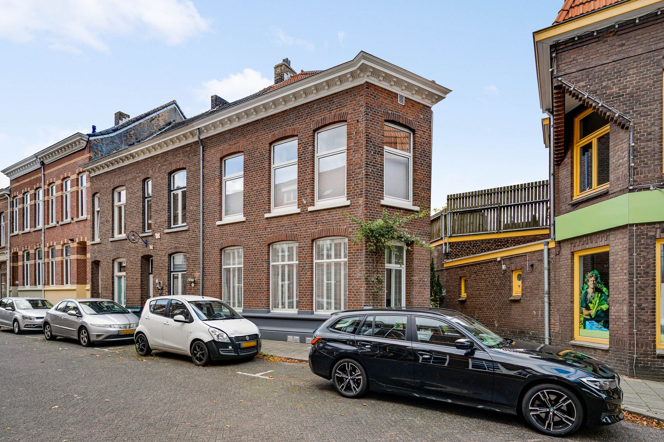 Dokter Leursstraat, 19, Roermond, 6041KL, Limburg, Nederland 19