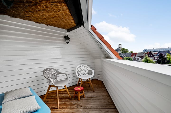 Photo 27 of Dokter Leursstraat 19