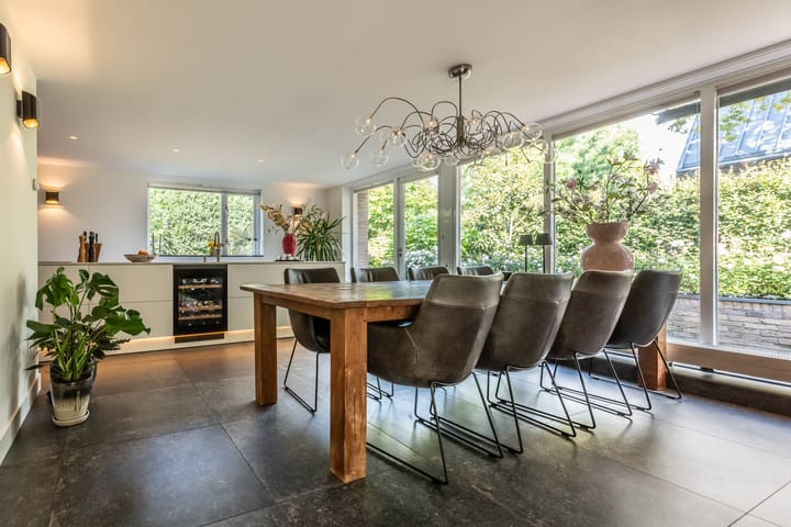 Photo 2 of Zuidlaan 16