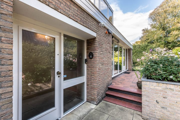 Foto 8 van Zuidlaan 16