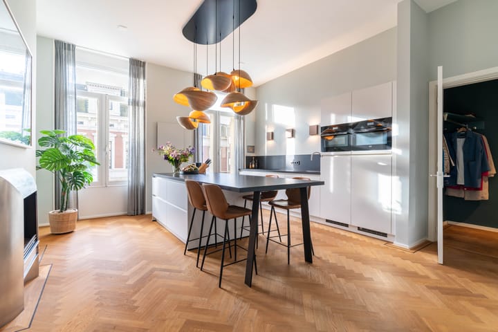 Photo 11 of Laan Copes van Cattenburch 44-F