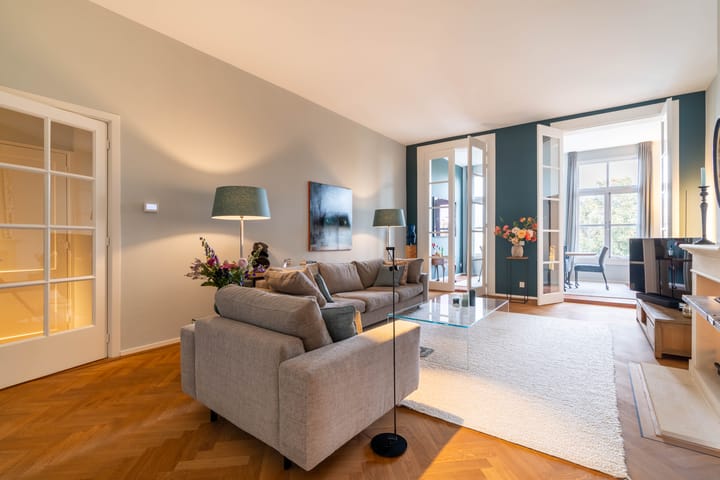 Photo 23 of Laan Copes van Cattenburch 44-F