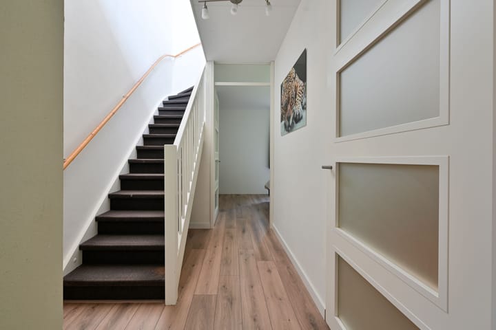 Foto 17 van Burgemeester de Voogtlaan 126