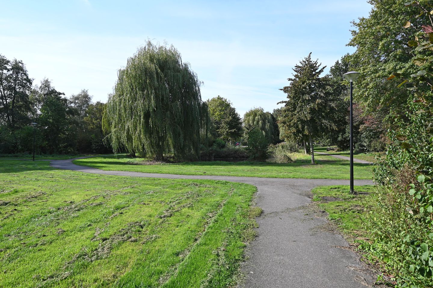 Foto 25 van Burgemeester de Voogtlaan 126