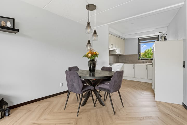 Foto 16 van Brahmsstraat 65