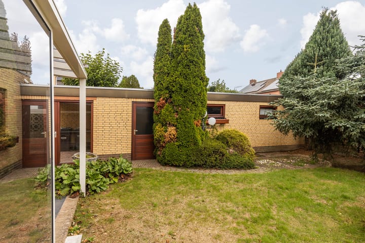 Foto 25 van Dr. Duijsenslaan 15