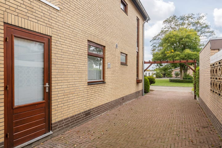 Foto 27 van Dr. Duijsenslaan 15