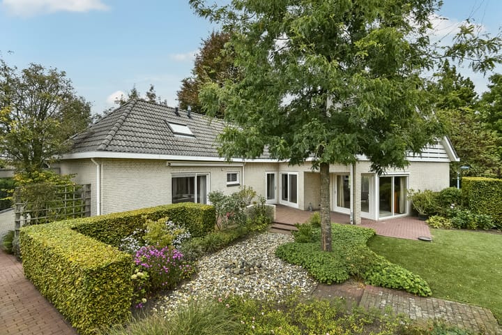 Foto 4 van Marga Klompélaan 1