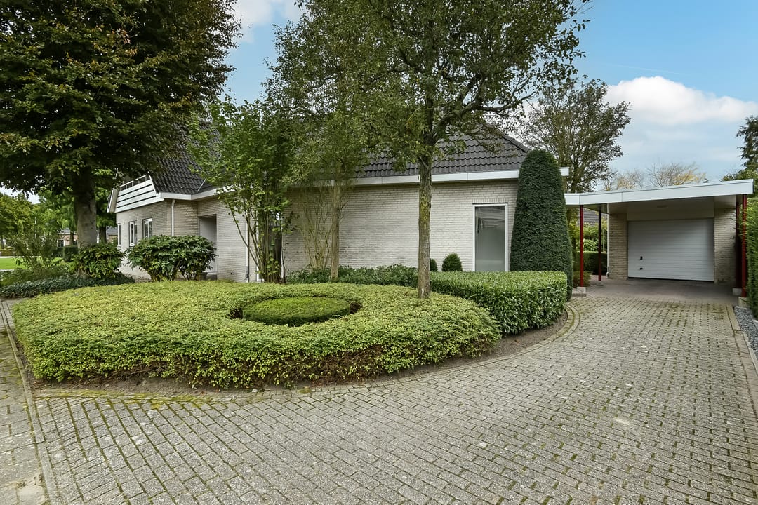 Foto 11 van Marga Klompélaan 1