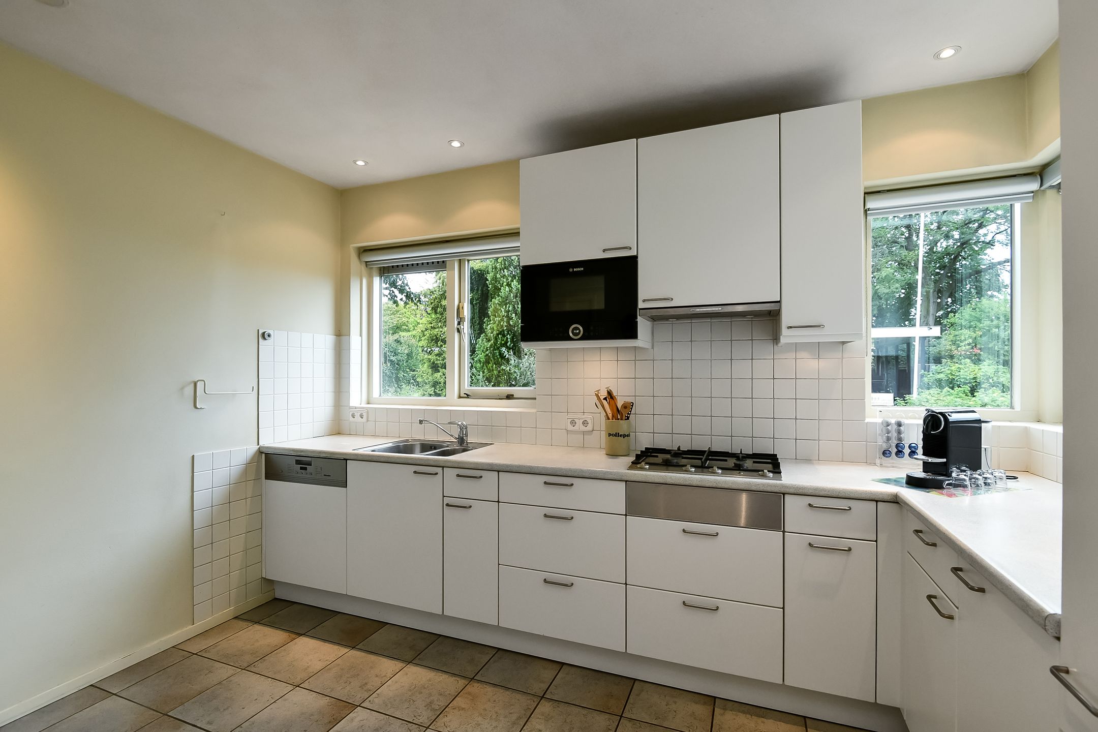 Foto 27 van Marga Klompélaan 1