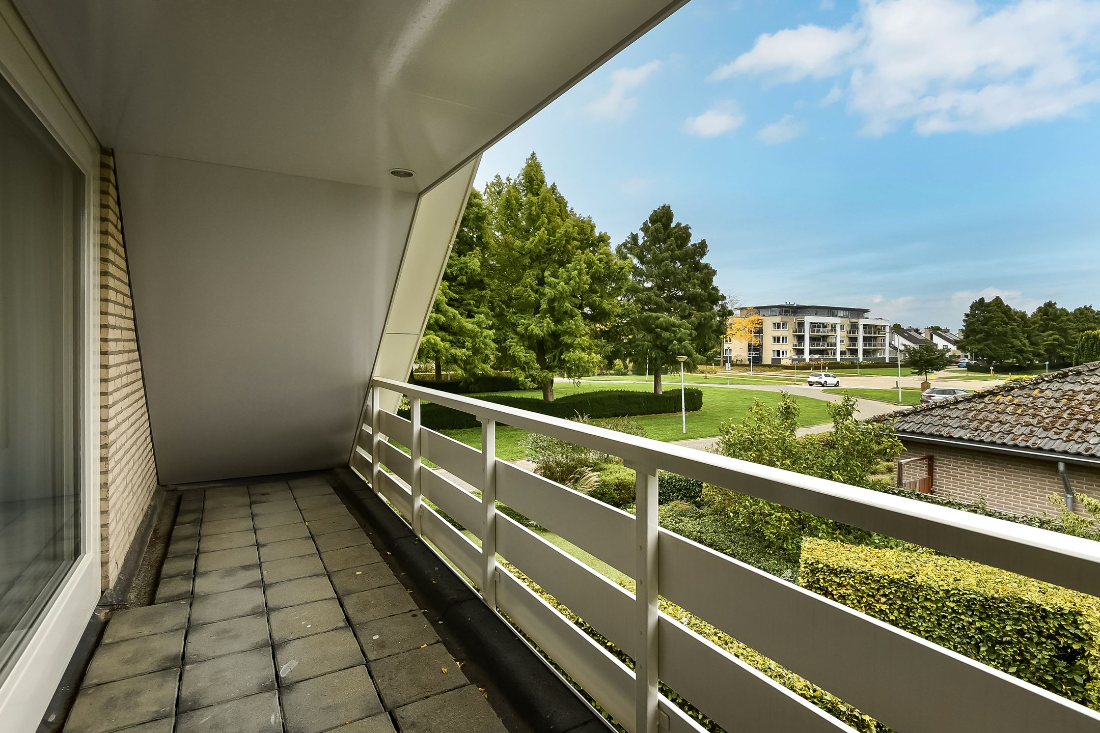 Foto 51 van Marga Klompélaan 1