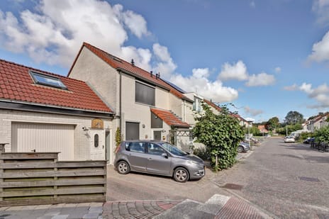 undefined main image