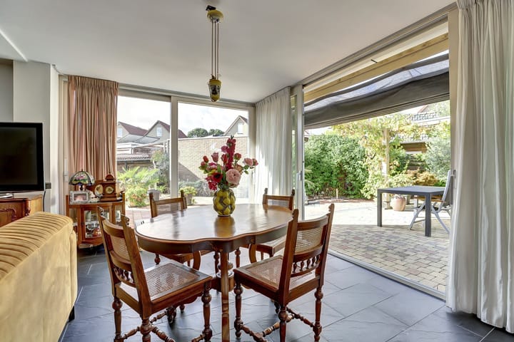 Photo 13 of De Konick 12