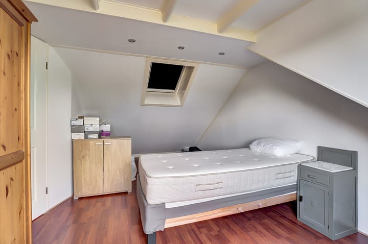 Photo 22 of De Konick 12