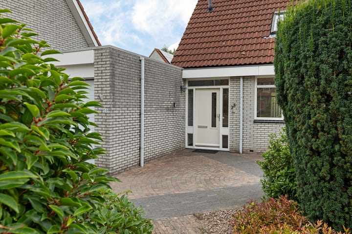 Foto 8 van Roegoorn 38