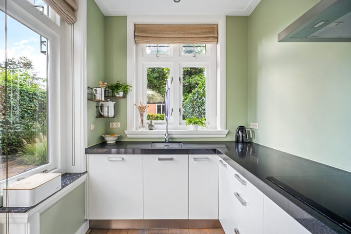 Foto 12 van Voltastraat 7