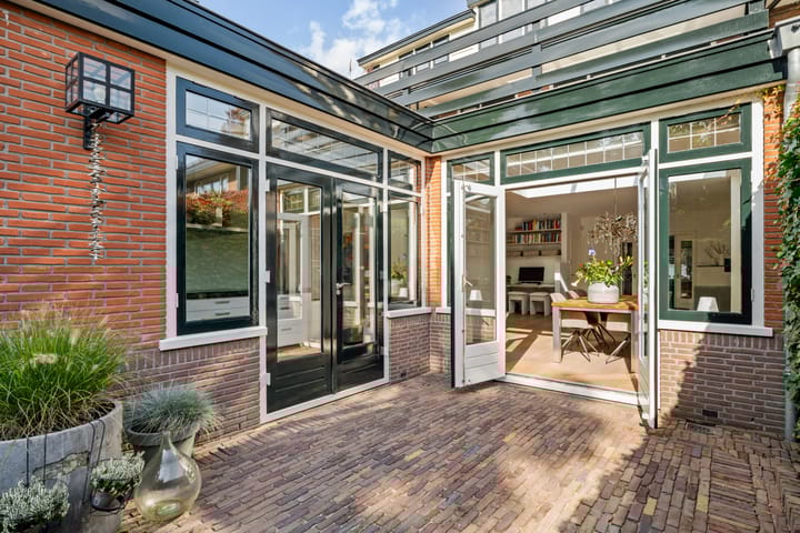 Foto 16 van Voltastraat 7