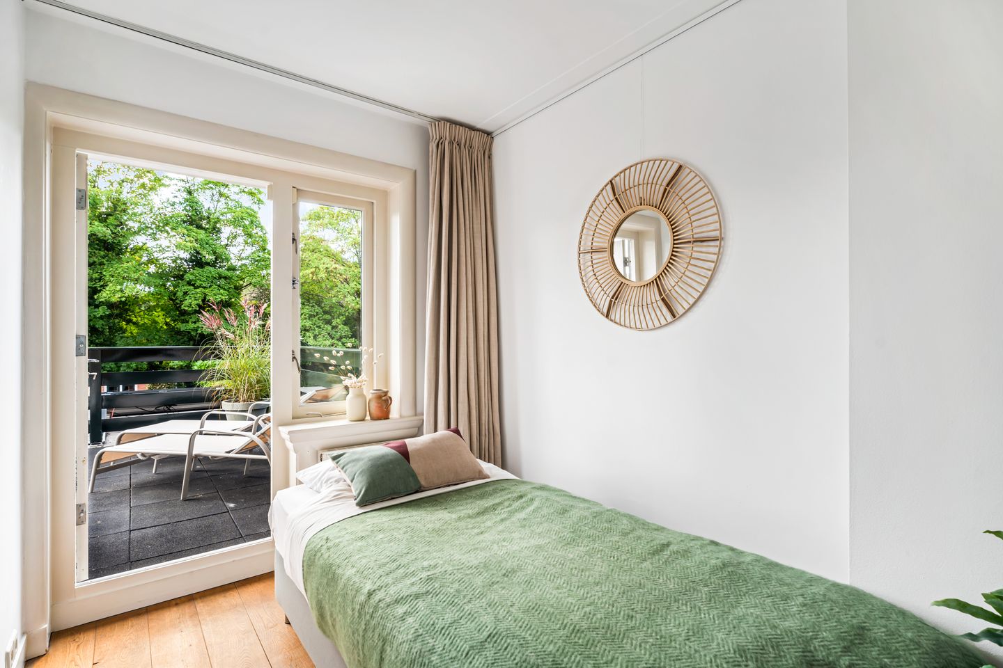 Foto 20 van Voltastraat 7