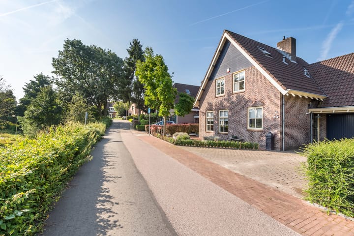 Foto 43 van Lingsesdijk 36