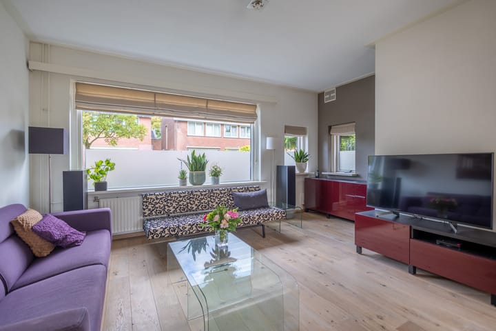 Photo 12 of Geraniumstraat 9