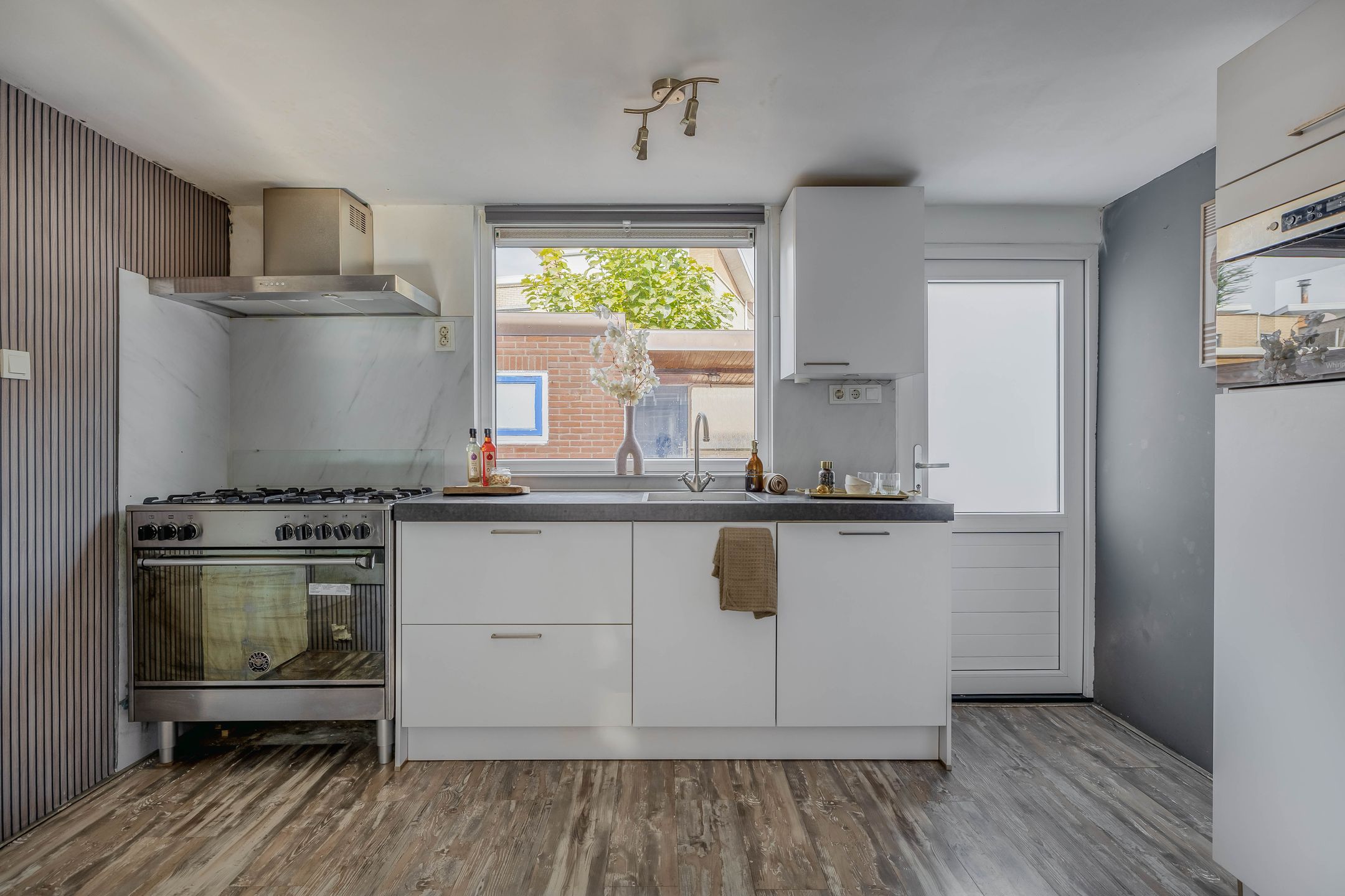 Foto 12 van Rijnweg 36