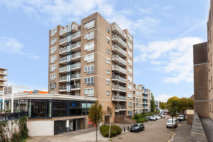 Foto 21 van Mari Andriessenrade 1