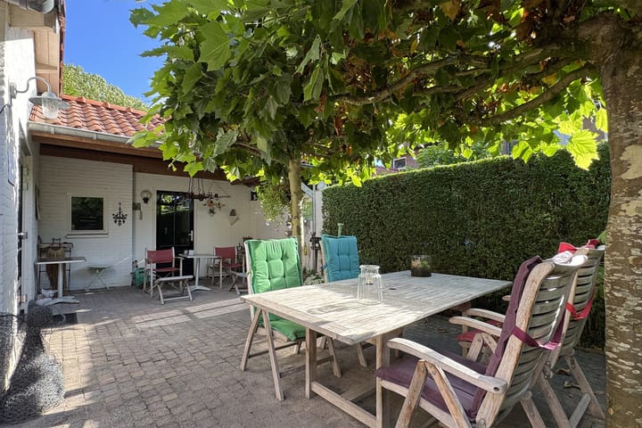 Foto 62 van Burgemeester van Akenstr 14