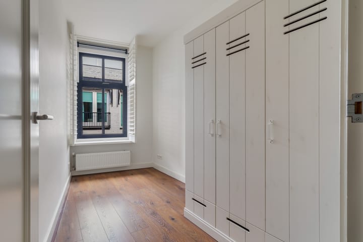 Foto 44 van Rijnstraat 105-A