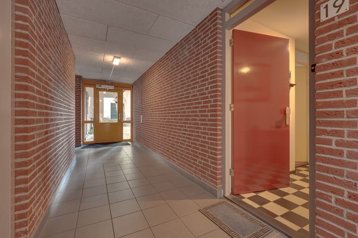 Photo 10 of Zuidsingel 19