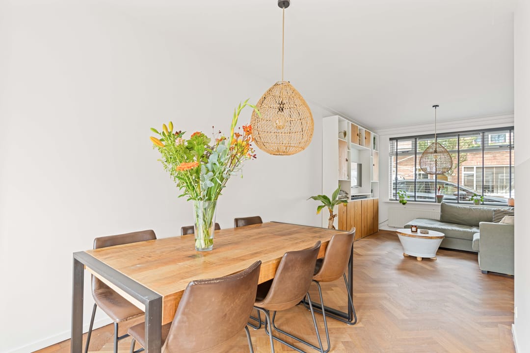 Photo 2 of Maasstraat 46