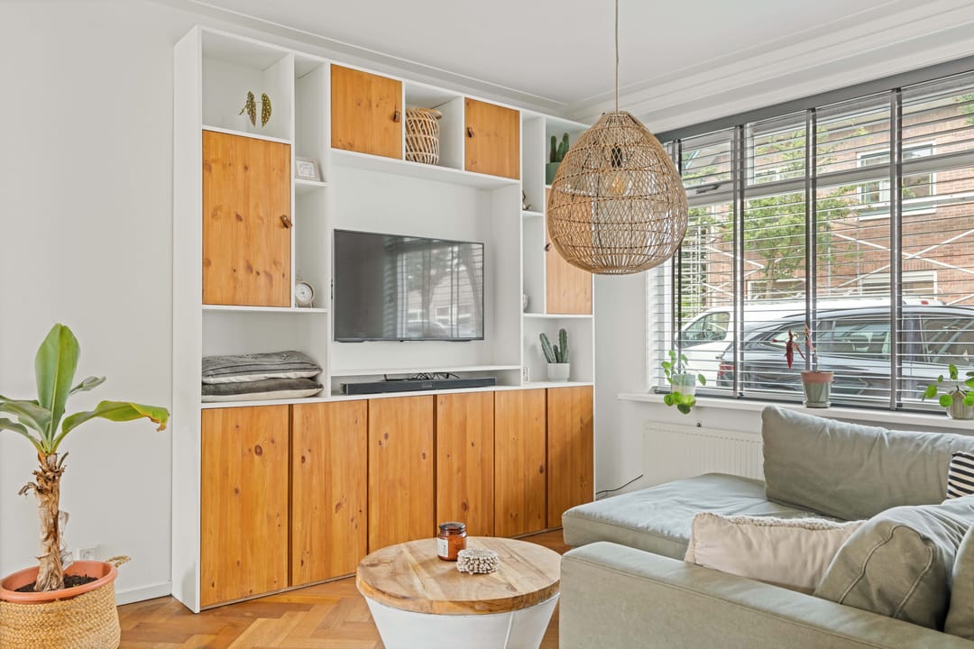 Photo 8 of Maasstraat 46