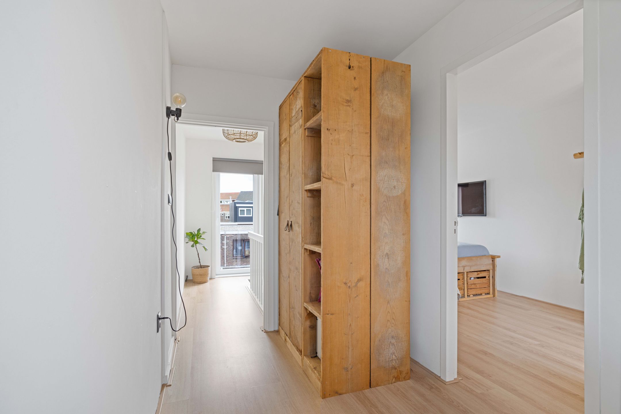 Photo 39 of Maasstraat 46