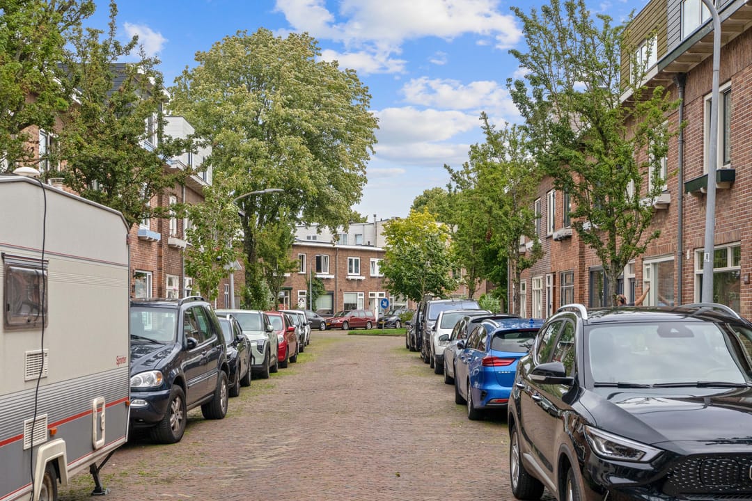 Photo 47 of Maasstraat 46