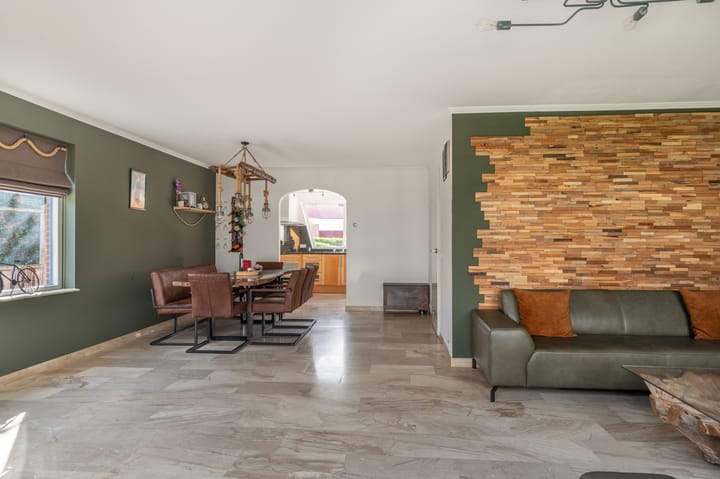 Photo 5 of Pieter acker 18