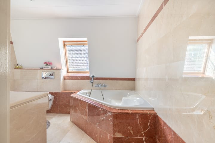 Photo 29 of Pieter acker 18