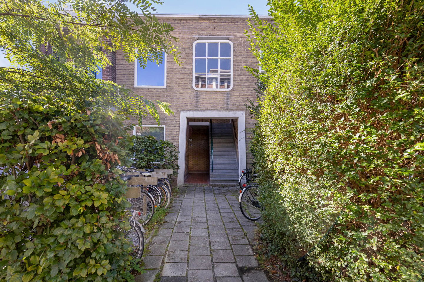 Photo 4 of Heinsiusstraat 18