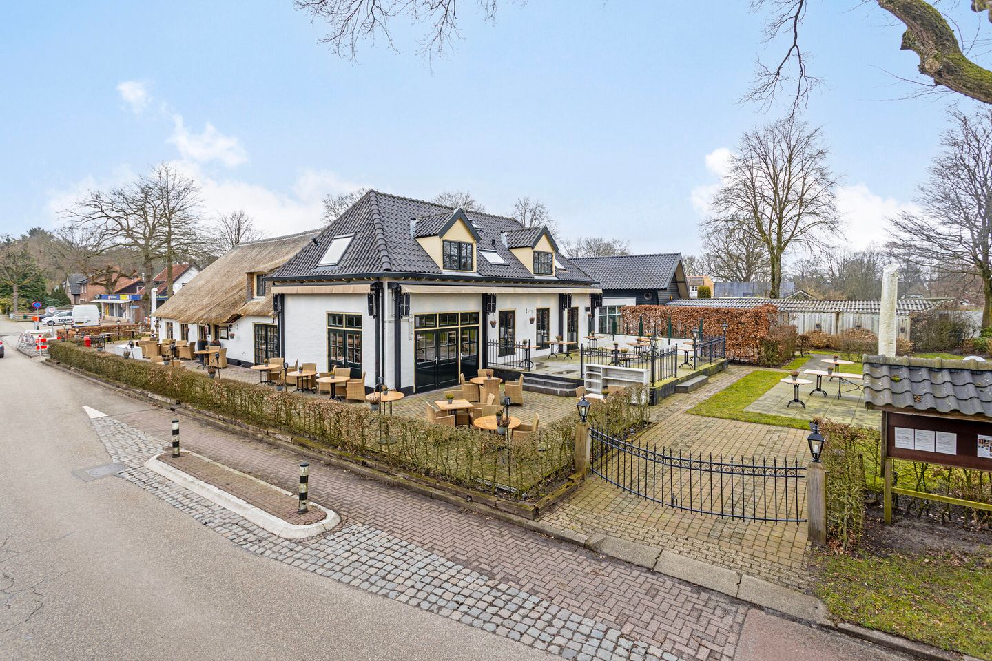 Bekijk foto 1 van Nunspeterweg 14