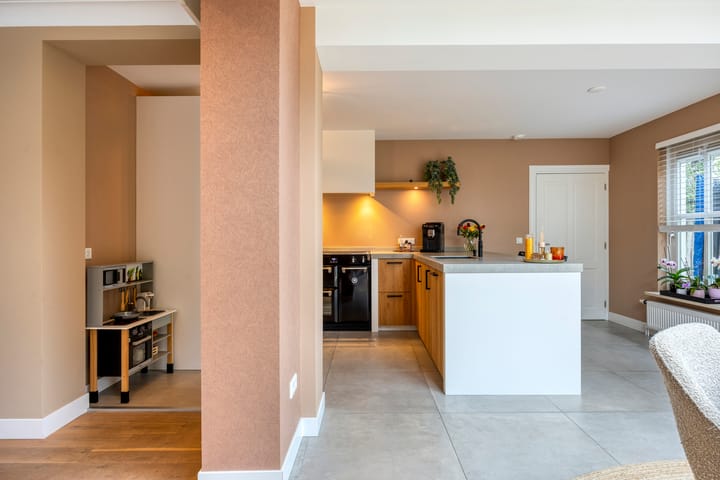 Foto 28 van Ouverturelaan 4