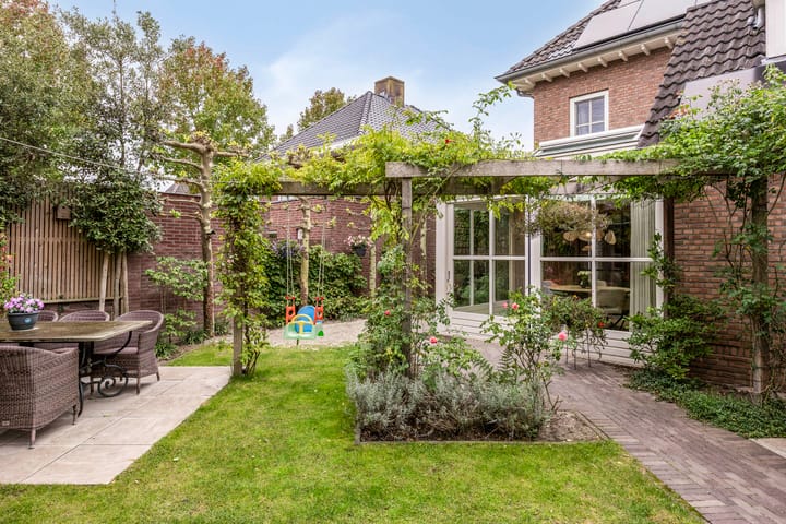 Foto 65 van Ouverturelaan 4