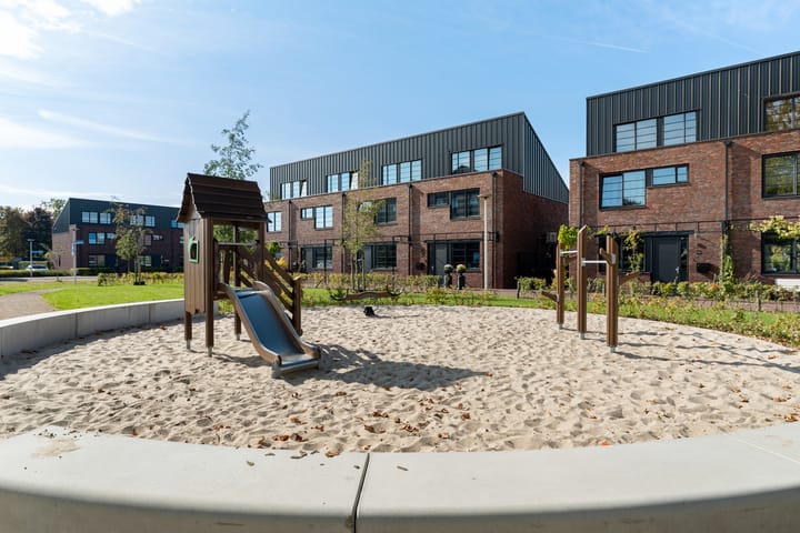 Photo 12 of Curiestraat 111